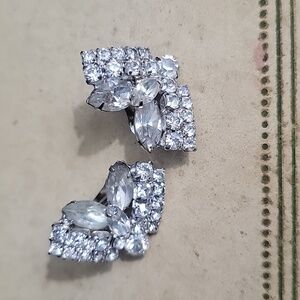 Vintage Kramer Rhinestone Diamante Clip Earrings